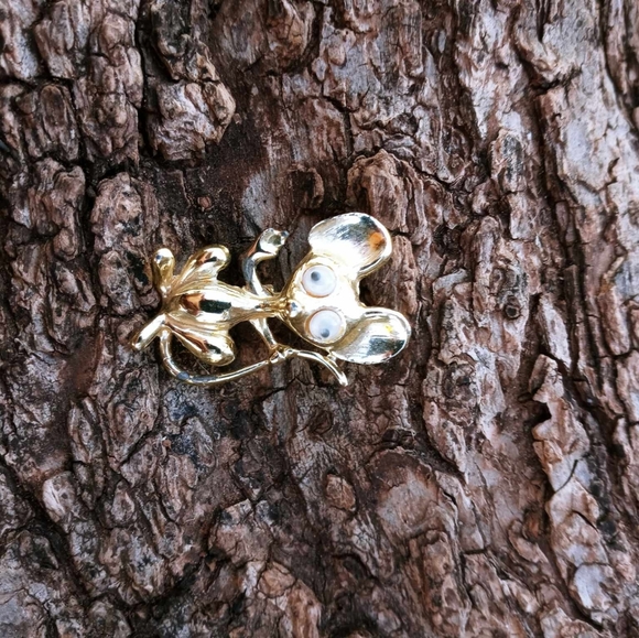 Vintage 🐭Brooch 🐭Mouse🧀Pin - Picture 4 of 6